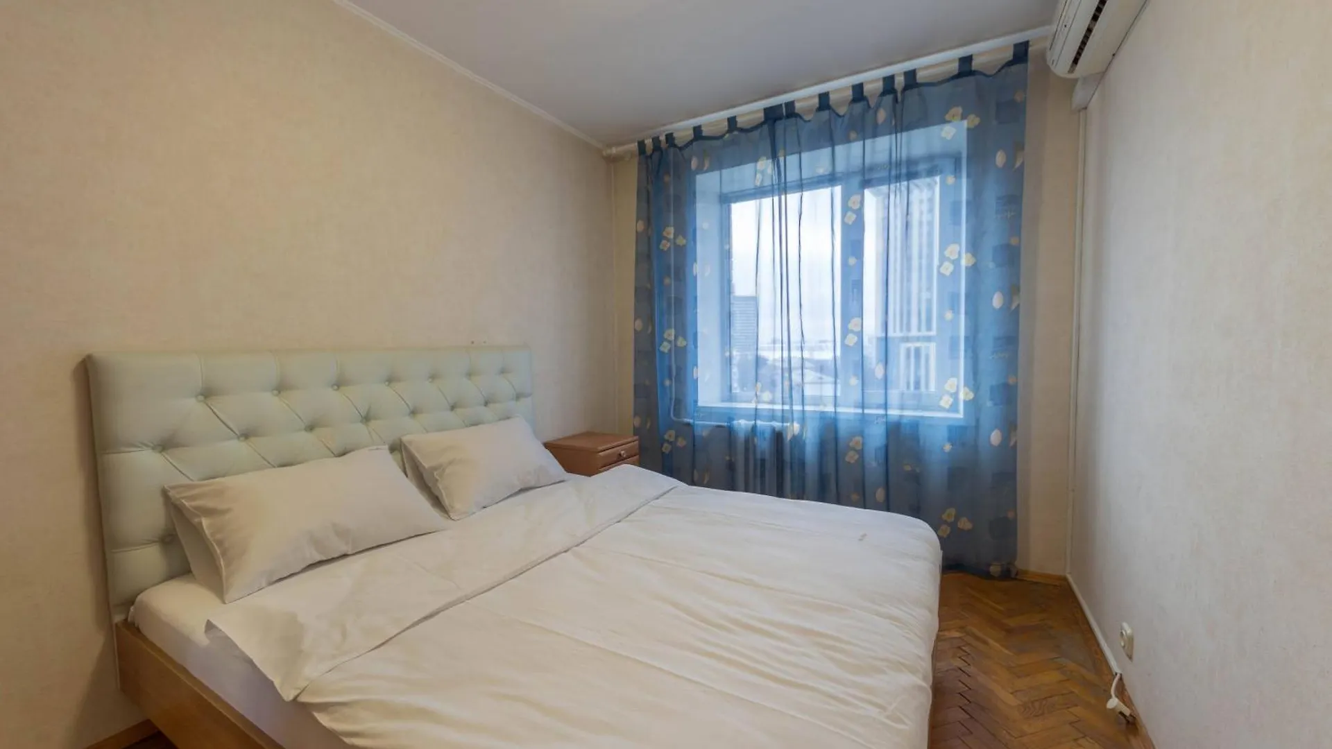 Arena Apartments Baseina Area Kyiv Ukraine