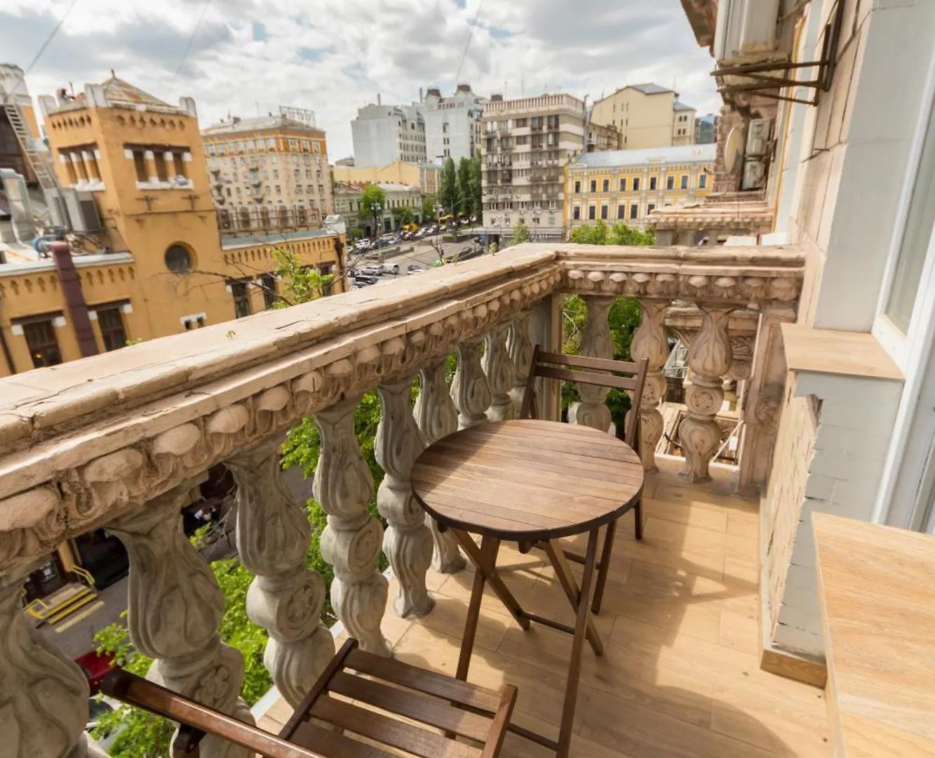 Arena Apartments Baseina Area Kyiv